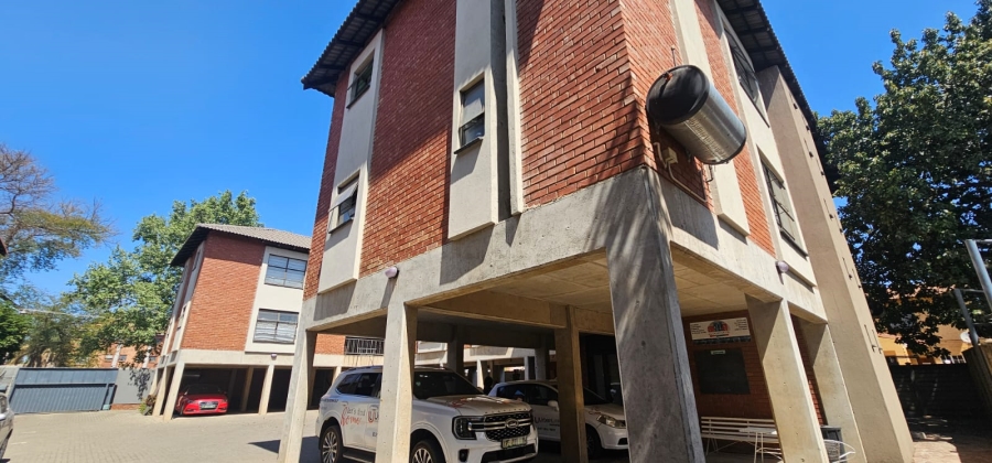 17 Bedroom Property for Sale in Rustenburg Central North West
